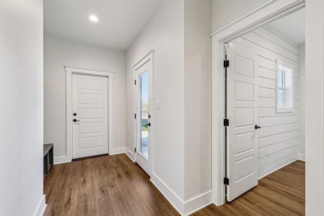 418 Stagecoach Trl. TRL, San Marcos, TX 78666