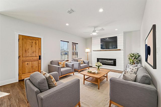 418 Stagecoach Trl. TRL, San Marcos, TX 78666