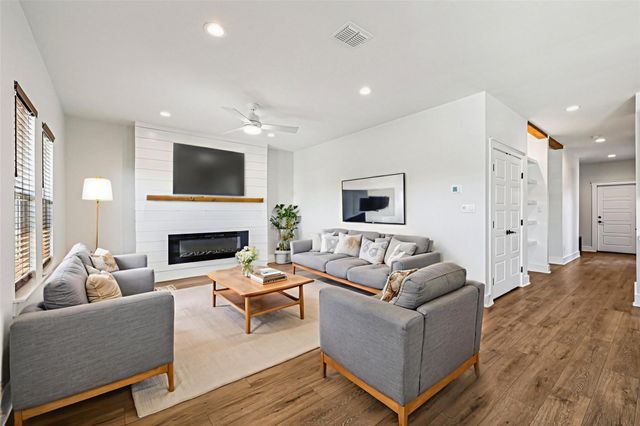 418 Stagecoach Trl. TRL, San Marcos, TX 78666