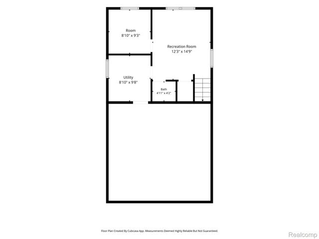 1326 W Elmwood Avenue, Clawson, MI 48017