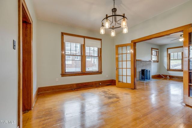 1107 Holston Avenue, Bristol, TN 37620