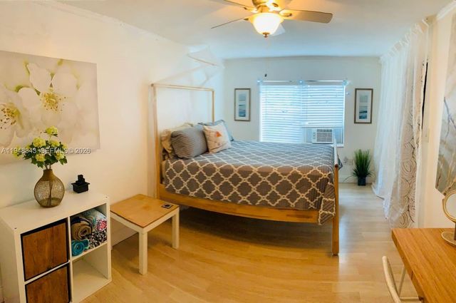 769 NW 10th, Miami, FL 33136