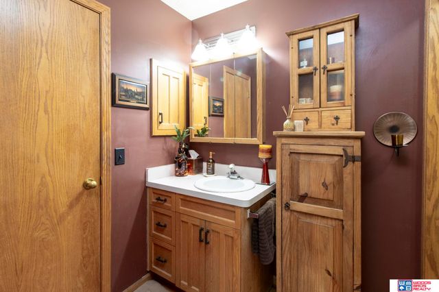 2012 Old Glory Road, Lincoln, NE 68521