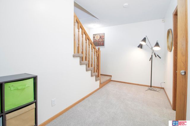 2012 Old Glory Road, Lincoln, NE 68521