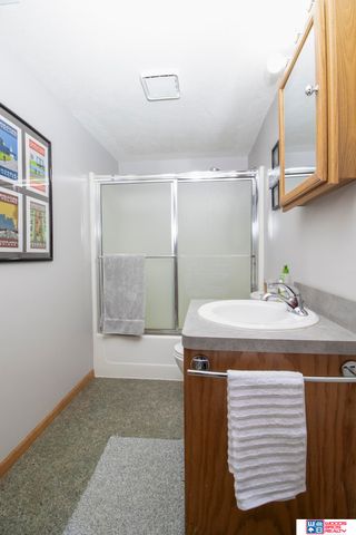 2012 Old Glory Road, Lincoln, NE 68521