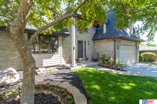 2012 Old Glory Road, Lincoln, NE 68521