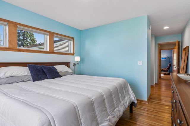 1031 Bowdoin Street, Saint Paul, MN 55116