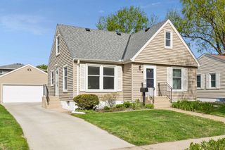 1031 Bowdoin Street, Saint Paul, MN 55116