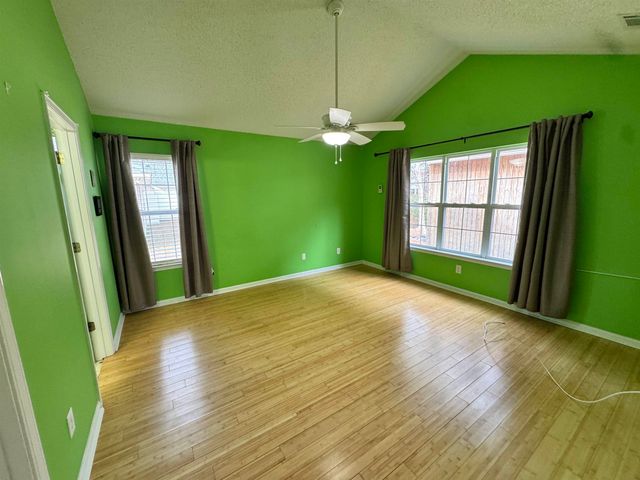 570 Ridge Dr., Myrtle Beach, SC 29588