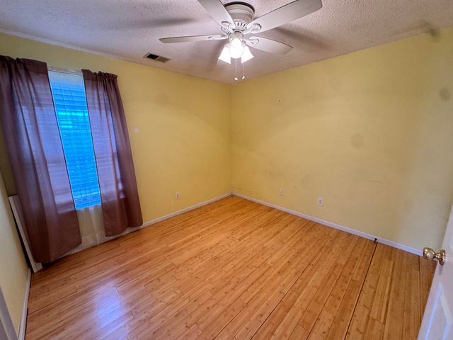 570 Ridge Dr., Myrtle Beach, SC 29588