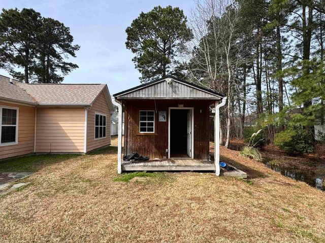 570 Ridge Dr., Myrtle Beach, SC 29588