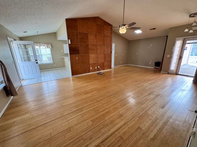 570 Ridge Dr., Myrtle Beach, SC 29588