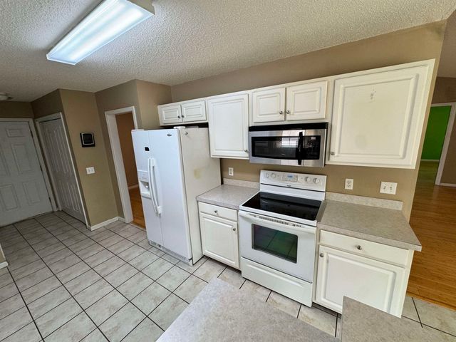 570 Ridge Dr., Myrtle Beach, SC 29588