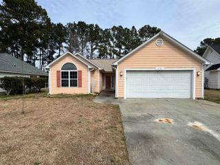 570 Ridge Dr., Myrtle Beach, SC 29588