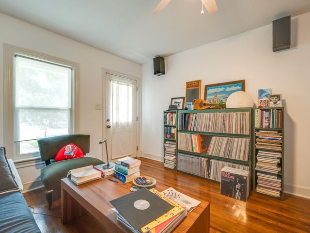 746 Springdale RD, Austin, TX 78702