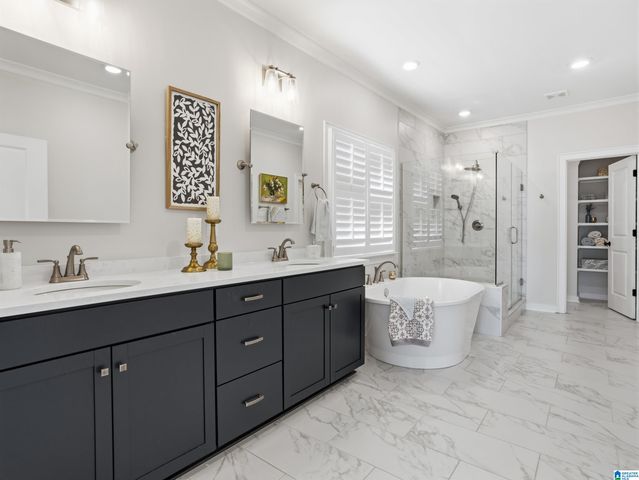 553 GRIFFIN LAKE TRACE, Birmingham, AL 35242