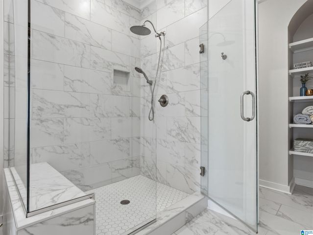 553 GRIFFIN LAKE TRACE, Birmingham, AL 35242