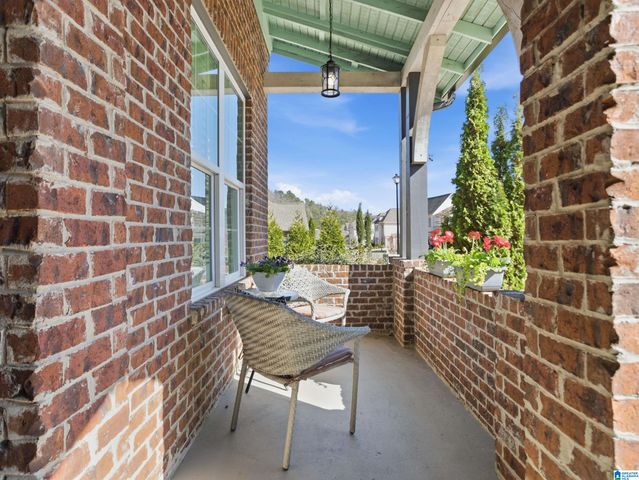 553 GRIFFIN LAKE TRACE, Birmingham, AL 35242