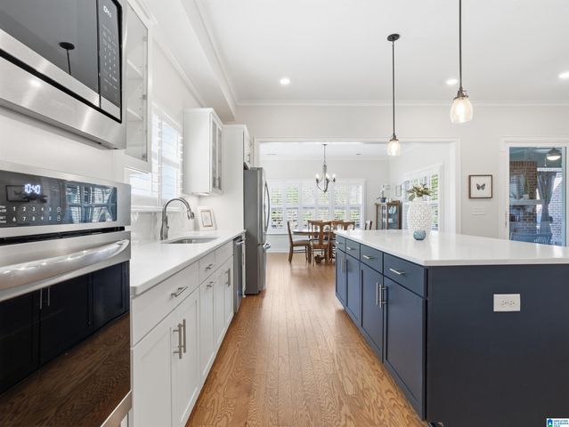 553 GRIFFIN LAKE TRACE, Birmingham, AL 35242