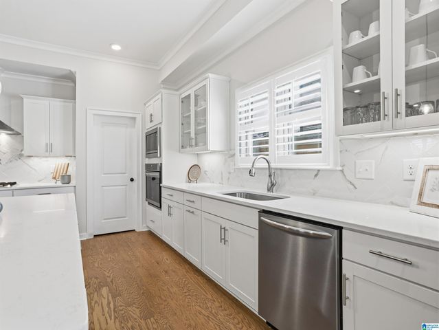 553 GRIFFIN LAKE TRACE, Birmingham, AL 35242