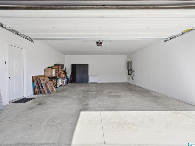 553 GRIFFIN LAKE TRACE, Birmingham, AL 35242