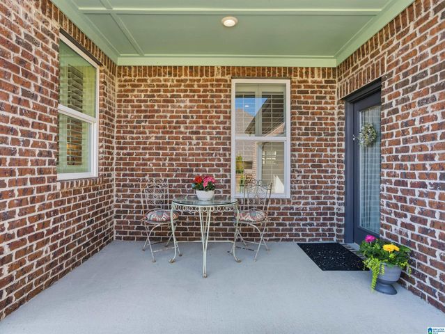 553 GRIFFIN LAKE TRACE, Birmingham, AL 35242