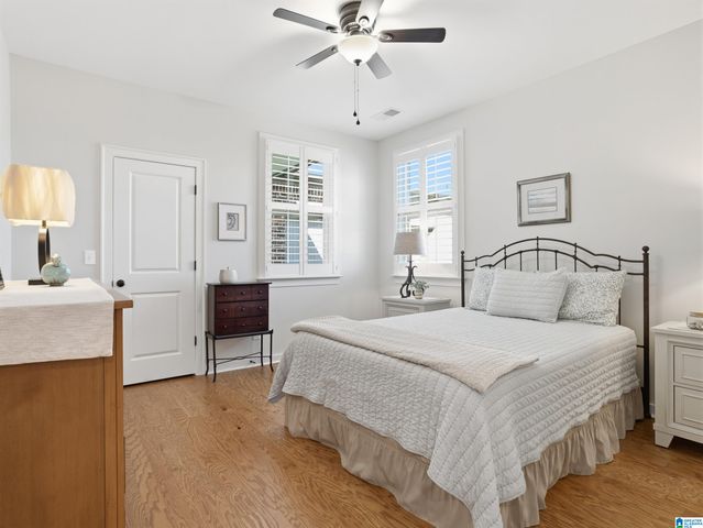 553 GRIFFIN LAKE TRACE, Birmingham, AL 35242