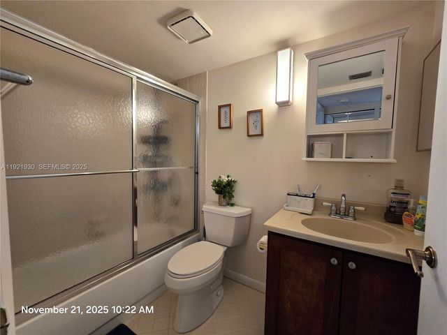 2900 NW 42nd Ave A109, Coconut Creek, FL 33066