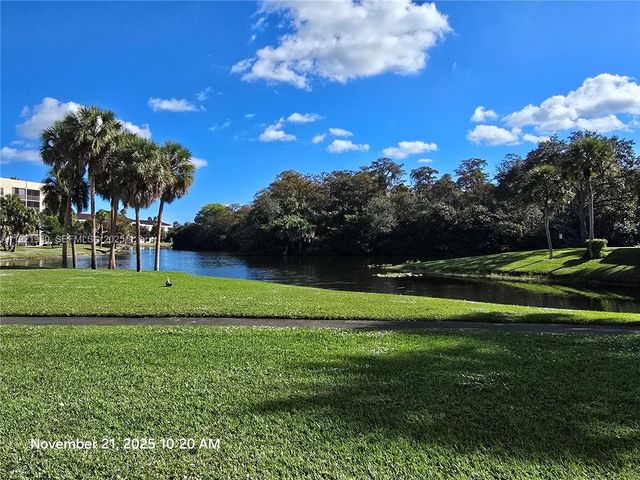 2900 NW 42nd Ave A109, Coconut Creek, FL 33066
