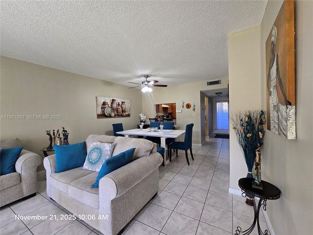 2900 NW 42nd Ave A109, Coconut Creek, FL 33066