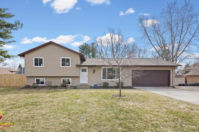 2639 Fairlawn Drive, Stillwater, MN 55082
