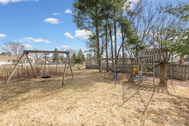 2639 Fairlawn Drive, Stillwater, MN 55082