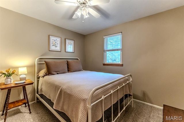 18397 Highway Hh, Lebanon, MO 65536