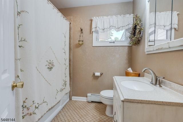 99 Duval St, Bridgewater Twp., NJ 08807
