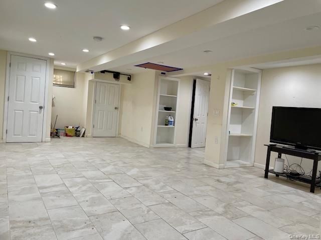 50-44 39th Street, Sunnyside, NY 11104