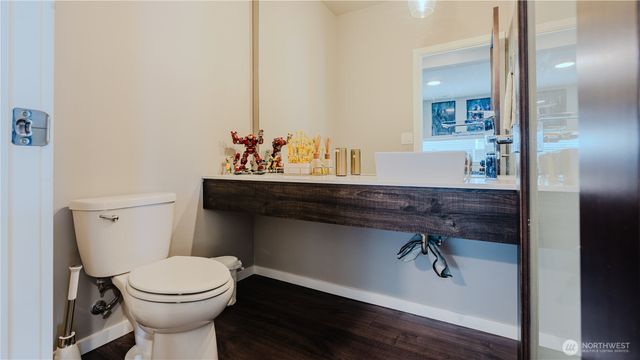 24028 SE 258th Way, Maple Valley, WA 98038