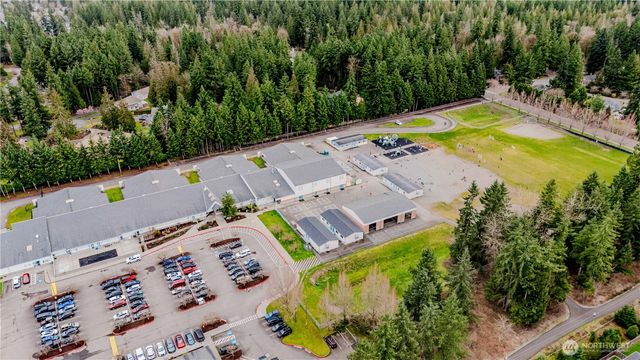 24028 SE 258th Way, Maple Valley, WA 98038