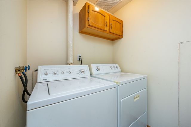 6993 NW 6th Drive, Ankeny, IA 50023