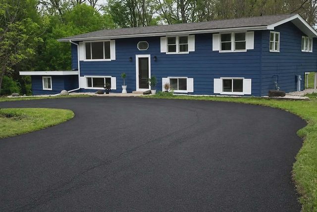 W187 Tombeau BOULEVARD, Genoa City, WI 53128