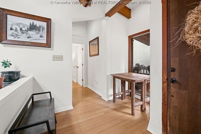 4 Jasmine Lane, Charleston, WV 25314