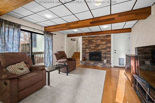 4 Jasmine Lane, Charleston, WV 25314