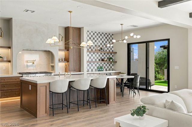 11533 Glowing Sunset Lane, Las Vegas, NV 89135