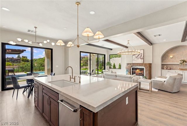 11533 Glowing Sunset Lane, Las Vegas, NV 89135