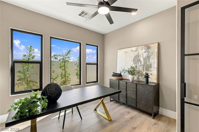11533 Glowing Sunset Lane, Las Vegas, NV 89135