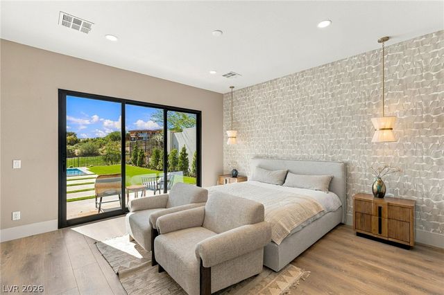 11533 Glowing Sunset Lane, Las Vegas, NV 89135