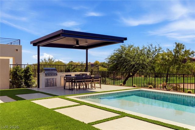 11533 Glowing Sunset Lane, Las Vegas, NV 89135