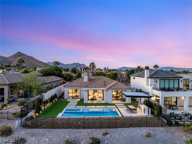 11533 Glowing Sunset Lane, Las Vegas, NV 89135