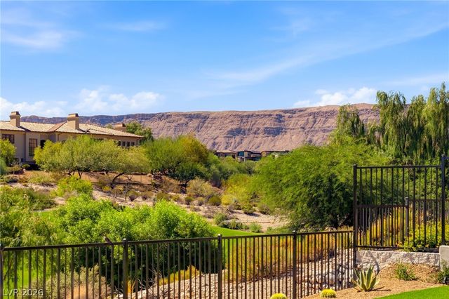11533 Glowing Sunset Lane, Las Vegas, NV 89135