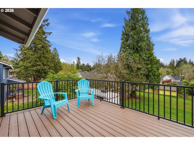 7460 Sw ELMWOOD St, Portland, OR 97223