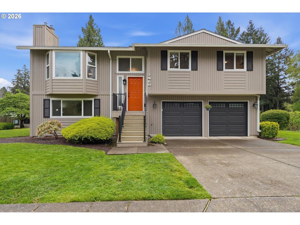 7460 Sw ELMWOOD St, Portland, OR 97223